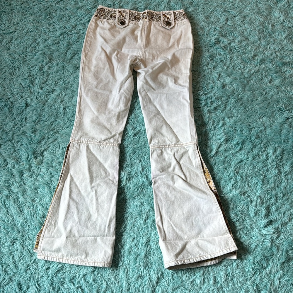 Bootcut Jeans With Brown Fleur Pattern - image 2